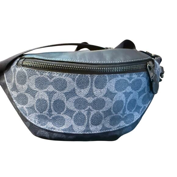 COACH Warren Mini Belt Bag In Signature Canvas Beautiful Blue Sold Out NWT - Picture 1 of 6